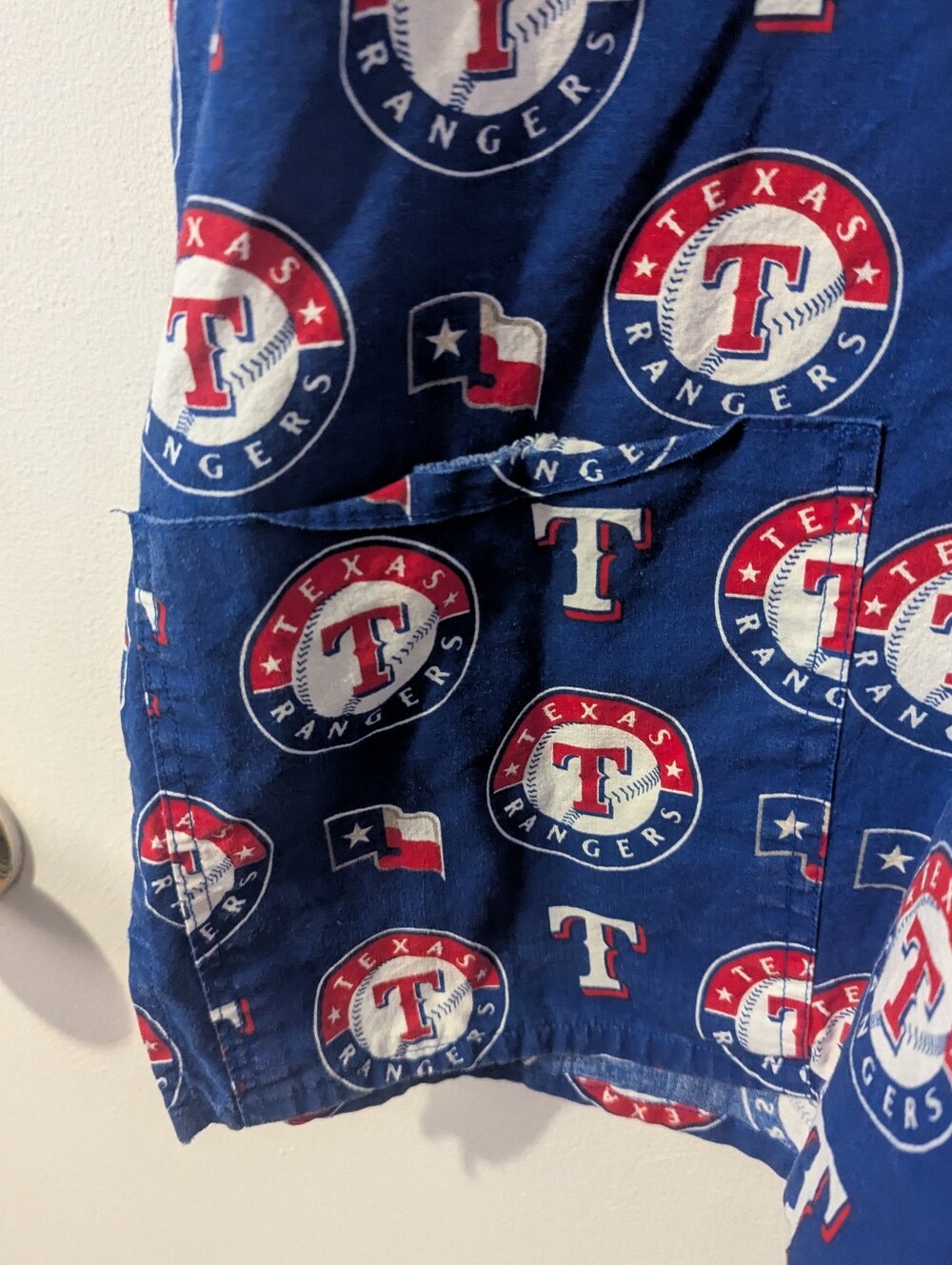 Texas Rangers Scrub Top - Picture 3 of 7